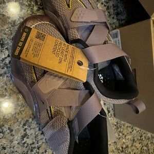 Nike indoor bike shoes. Womens 9.5 Peloton compatible.